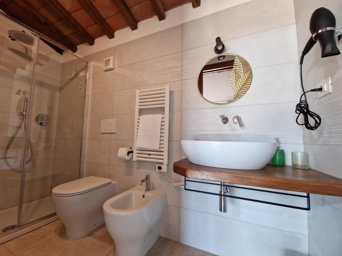 Agriturismo Giu Al Pozzo Gavorrano Buitenkant foto