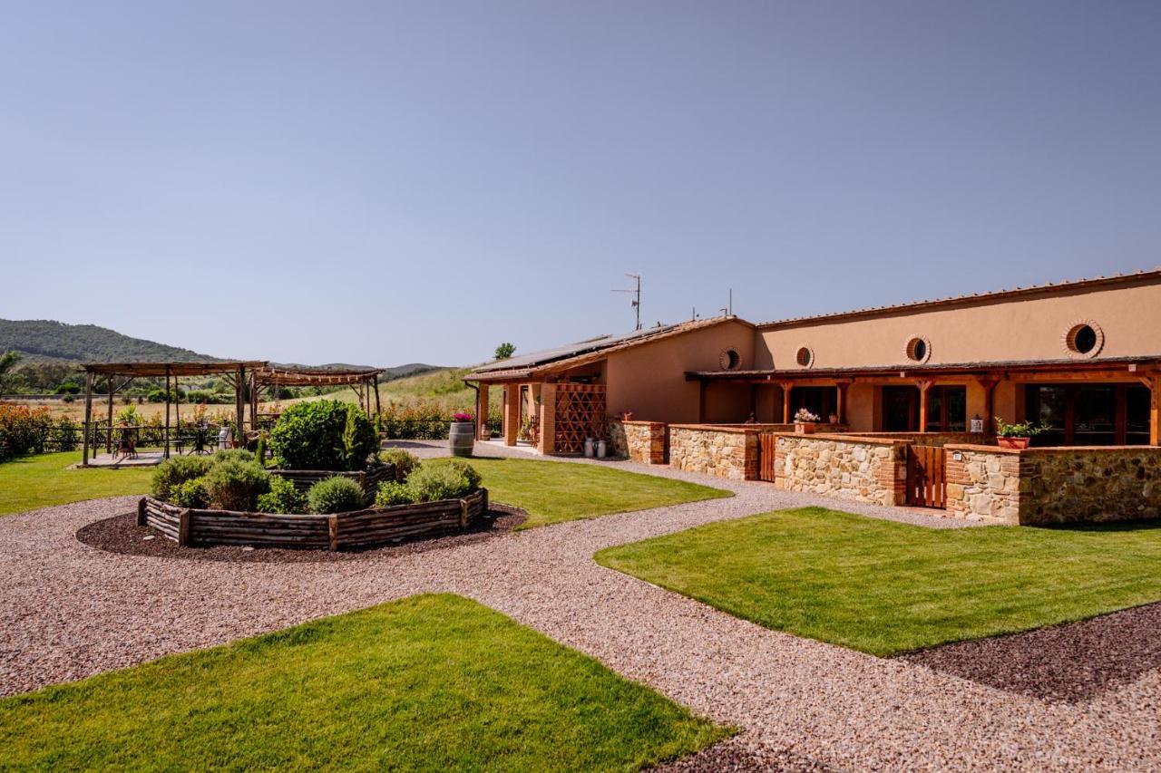 Agriturismo Giu Al Pozzo Gavorrano Buitenkant foto