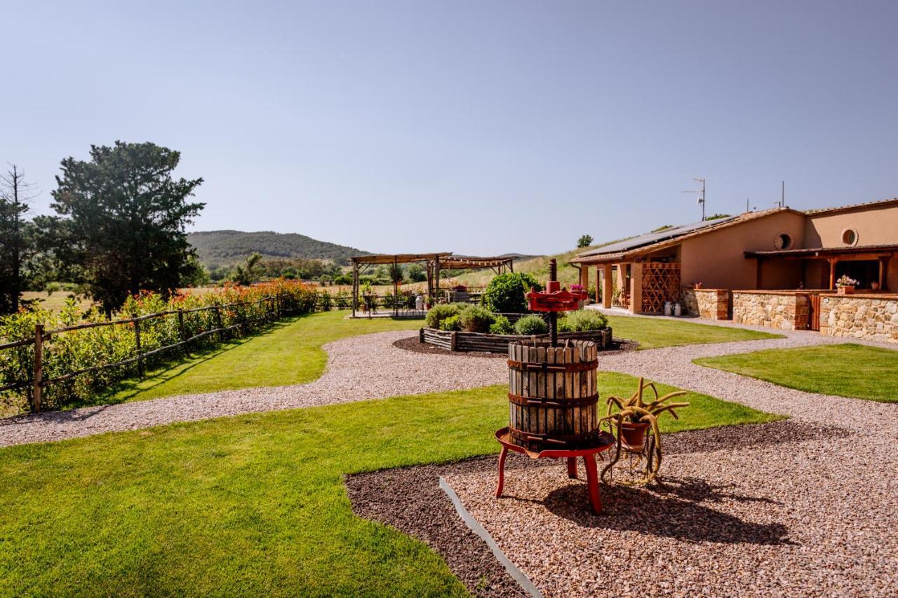 Agriturismo Giu Al Pozzo Gavorrano Buitenkant foto