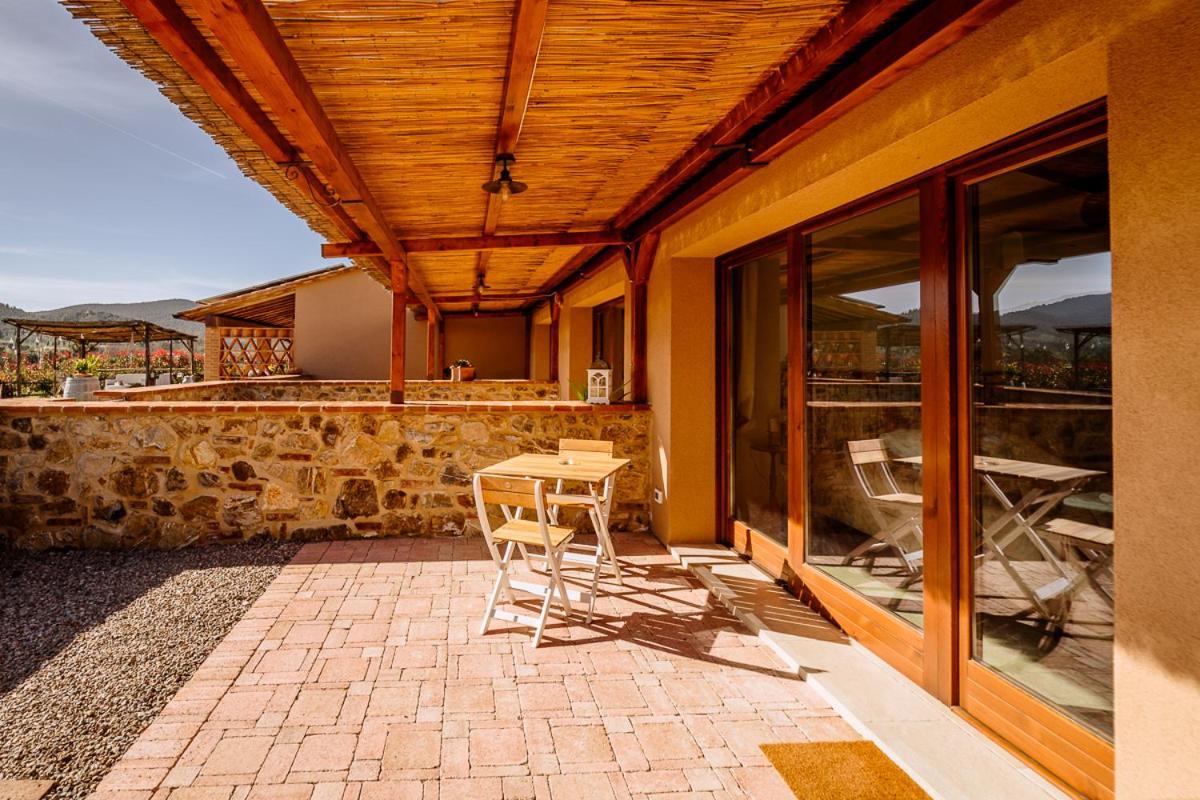 Agriturismo Giu Al Pozzo Gavorrano Buitenkant foto