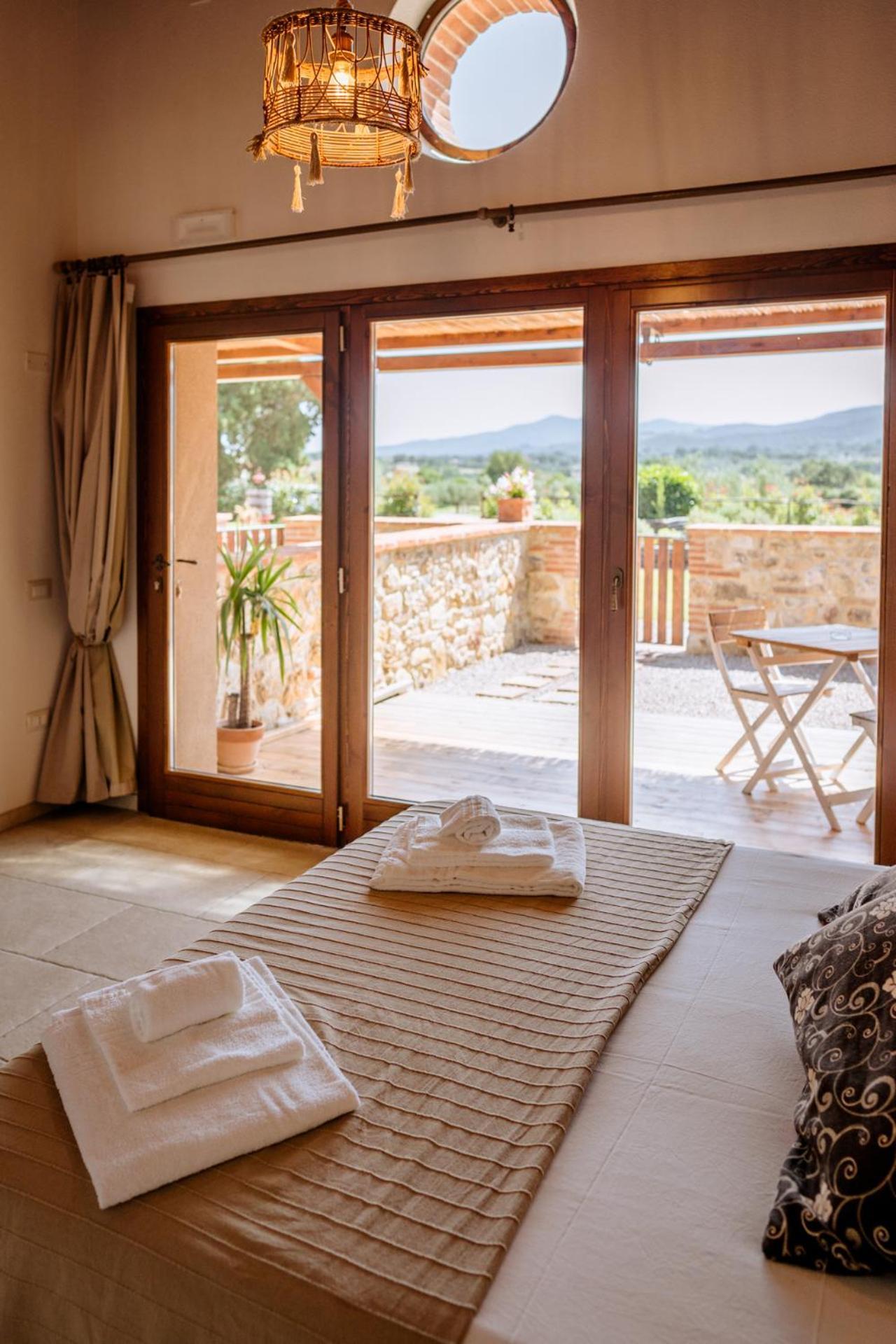 Agriturismo Giu Al Pozzo Gavorrano Buitenkant foto